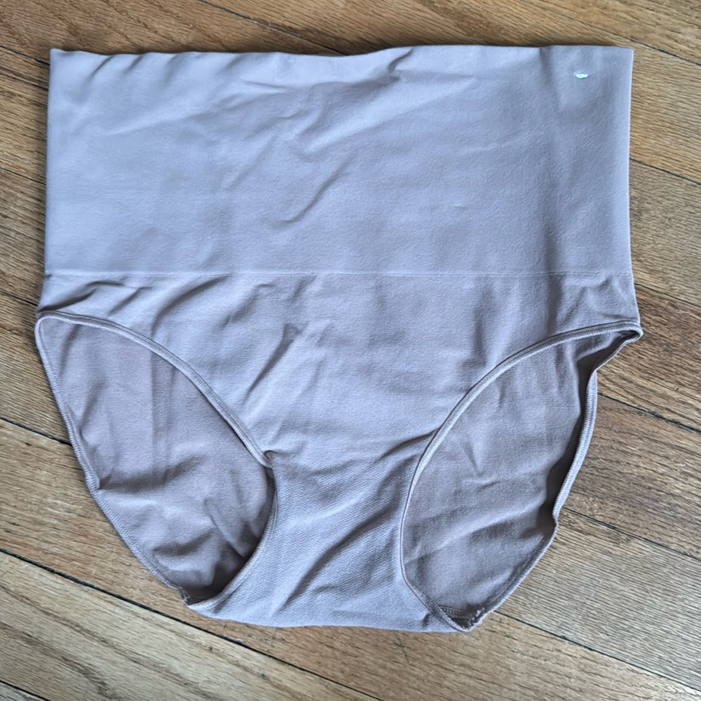 SPANXshape ExtraOrdinary Brief, M